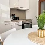 Serenity Comfort Λεόμπεν
