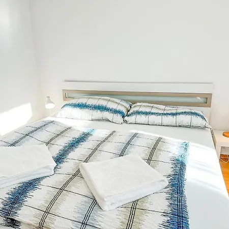 Διαμέρισμα Serenity Comfort Λεόμπεν