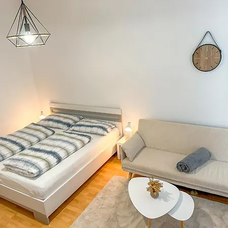 Διαμέρισμα Serenity Comfort Λεόμπεν